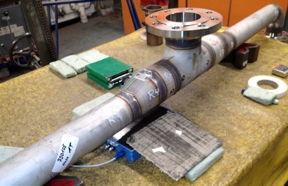 Durchstrahlung einer Rundnaht in einem 100/80 mm Stahlrohr mit 3 mm Wanddicke mit dem VX Weld HR System, Doppelwand-Doppelbild-Technik (Ellipse)